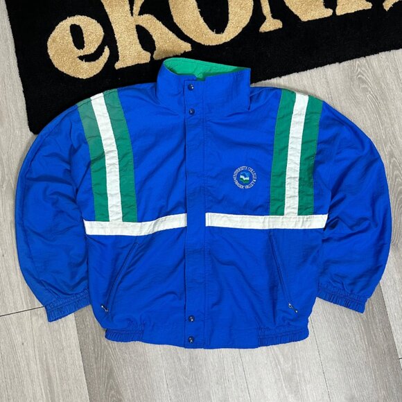 Vintage University of Fraser Valley Cascades Soccer Men's Jacket - Size Large - Picture 2 of 11